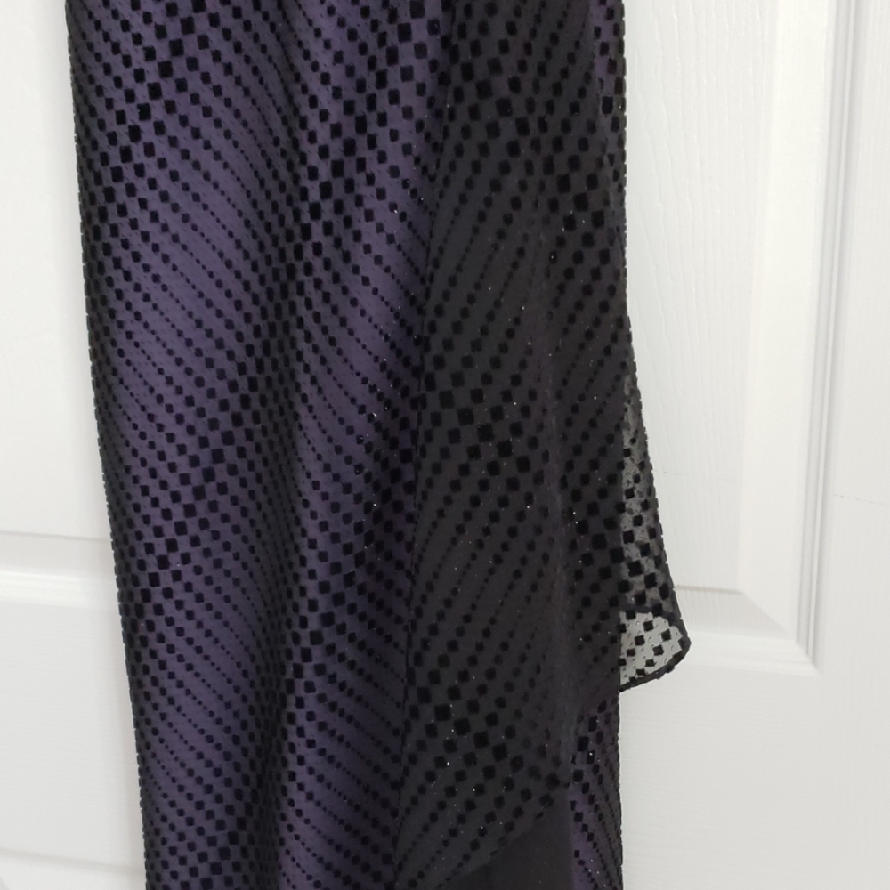 Formal Gown - Picture 3 of 7